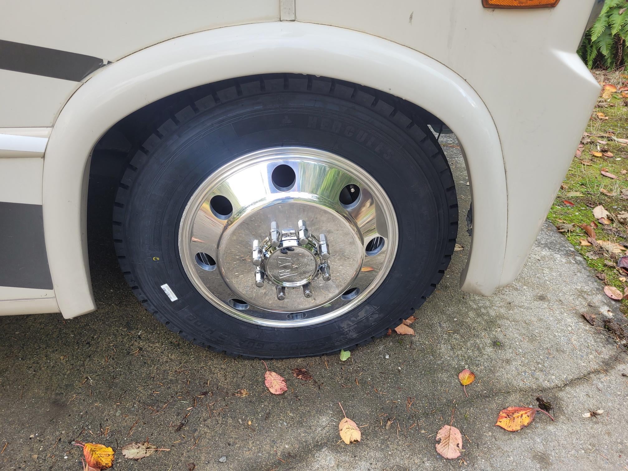 19.5x6.00 Northstar 8x6.5" Mirror Polished Both Sides 4.88" Center (Ford F350 DRW 1984-1997) 8